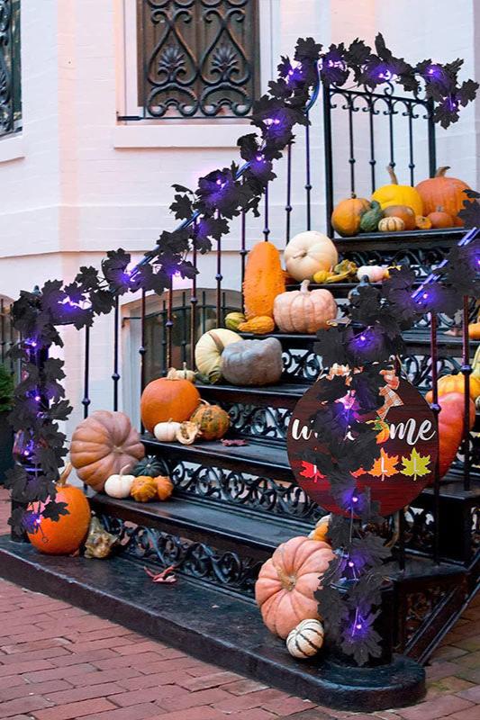 Guirlande lumineuse de feuilles d'érable noires pour Halloween