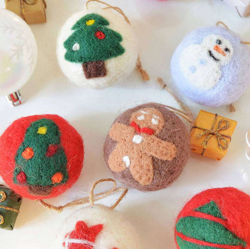 6 Pcs - Christmas Felt Ornament Ball