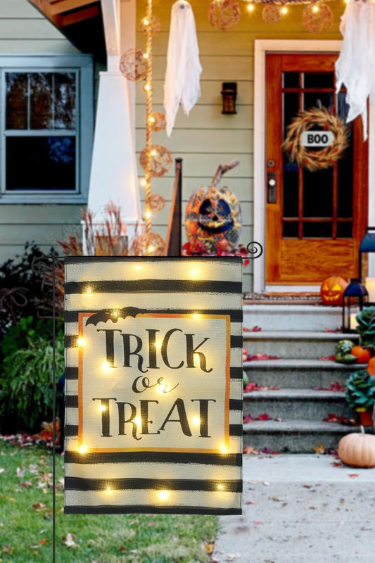 Solar Powered Led Trick or Treat Garden Flag