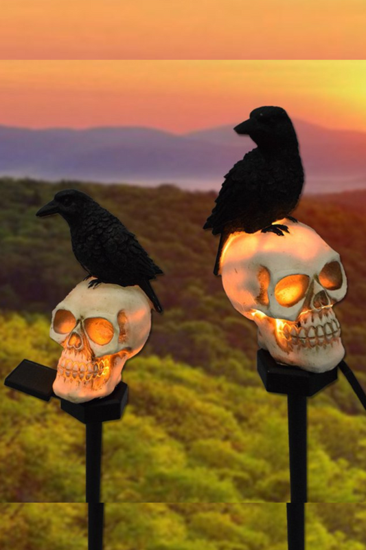 2 Pcs - Solar Powered LED Skull Stake Light